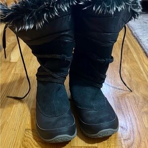 The North Face Women’s Black Boots